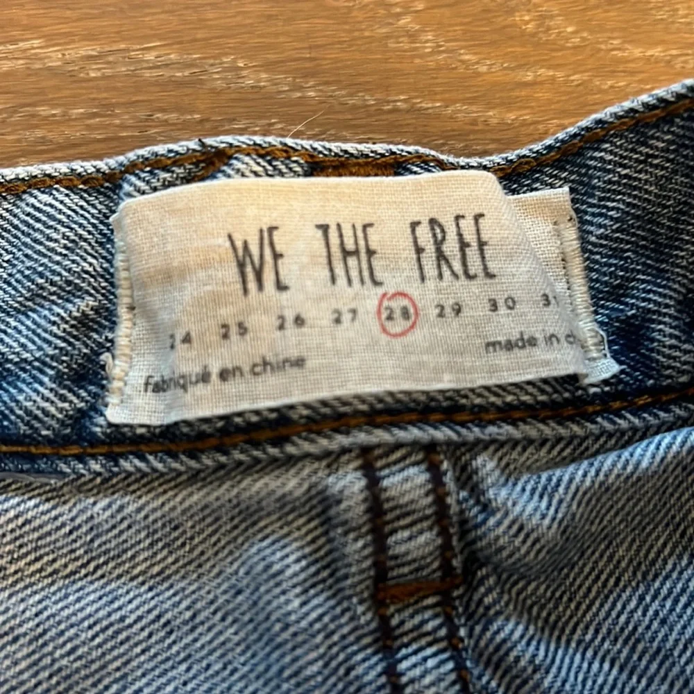 We The Free Blue Vintage Jean Shorts Distressed Raw Hem Mini Cutoff Button | 28 - Picture 5 of 7
